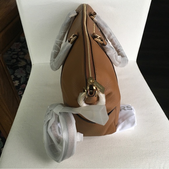 NWT Michael Kors Beckett large top zip leather satchel Acorn - Picture 4 of 12